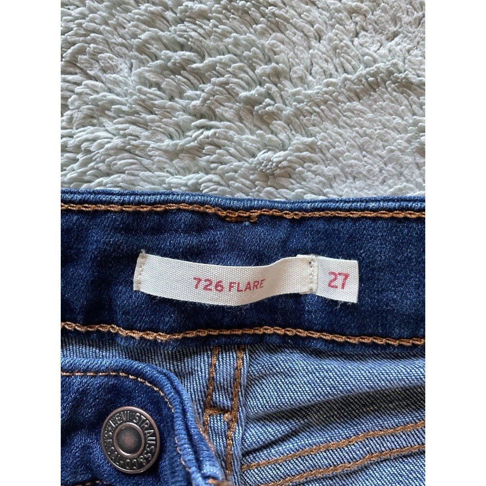 Levis Jeans Womens 27x32 Flare 726 Dark Wash High Rise Stretch Denim Boho Hippie - Picture 10 of 11